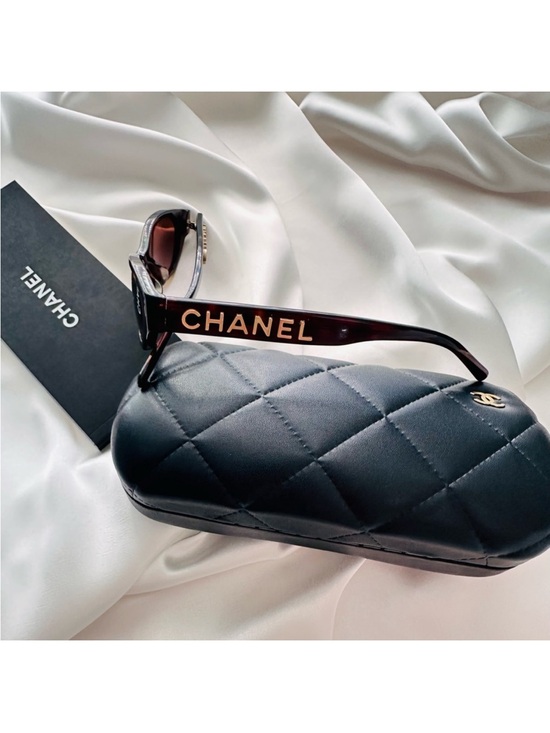 CHANEL LIMITED EDITION A71280 rectangle sunglasses #210 main image 10